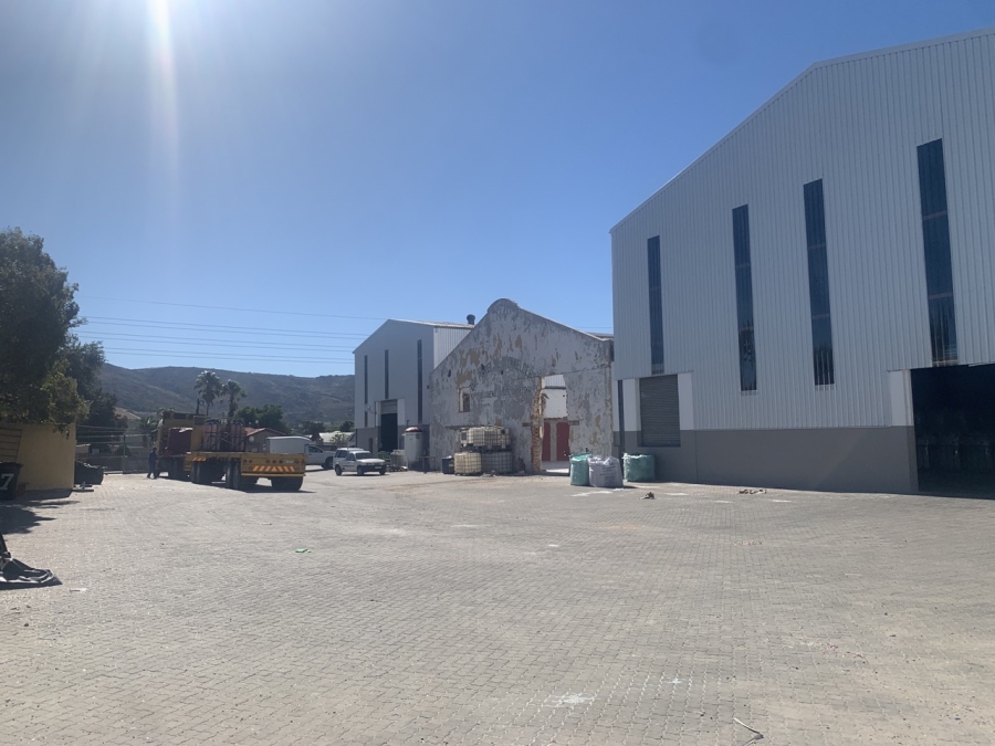 To Let commercial Property for Rent in Dal Josafat Western Cape